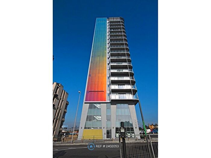 2 Bedroom Flat To Rent In Ilford Hill, Ilford, IG1