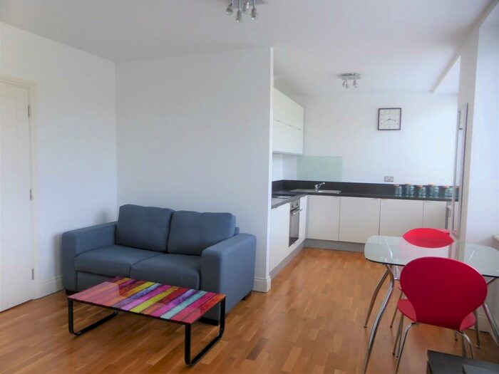 Apartment To Rent In Exeter Road, Newmarket, CB8