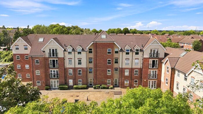 2 Bedroom Apartment For Sale In Sartoria Court, Lenthall Avenue, Grays, RM17