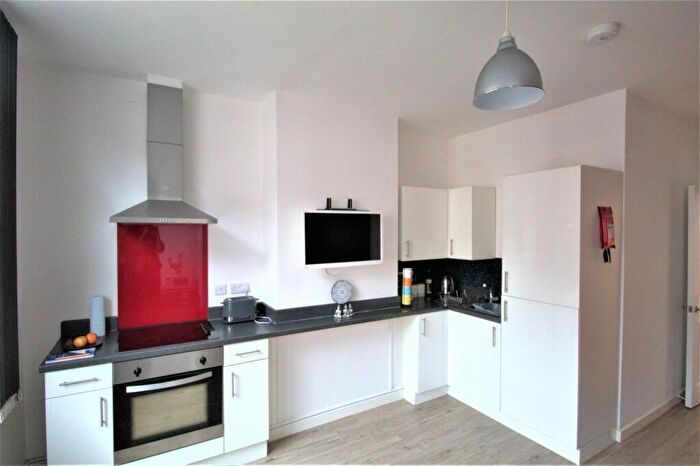 2 Bedroom Apartment To Rent In Apt Wheatsheaf Apts, S2