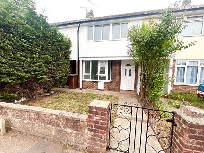 3 Bedroom Terraced House To Rent In West Way, Wick, Littlehampton, West Sussex, BN17