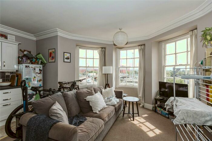 1 Bedroom Apartment To Rent In Hotwell Road, Hotwells, Bristol, BS8