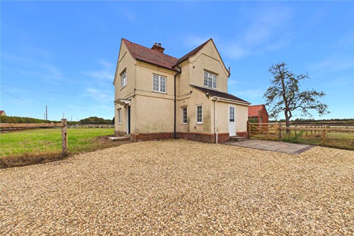 3 Bedroom Detached House To Rent In Beenham Hill, Beenham, Reading, Berkshire, RG7