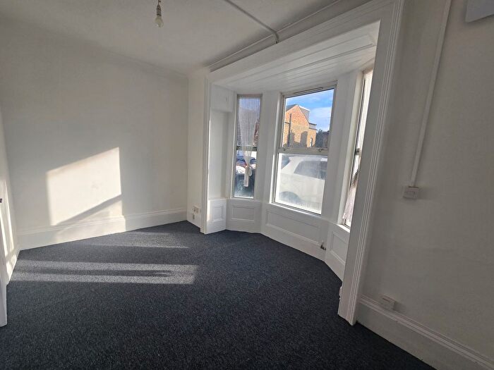 Studio To Rent In Kidderminster, CR0