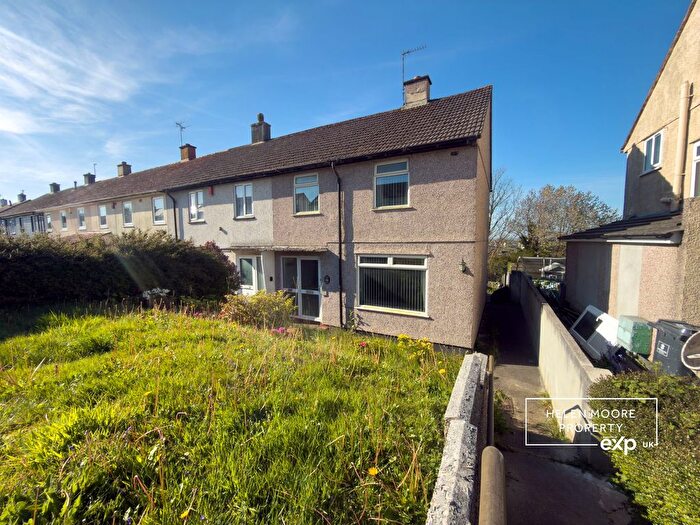 2 Bedroom End Terrace House For Sale In Taunton Avenue, Whitleigh, Plymouth, PL5