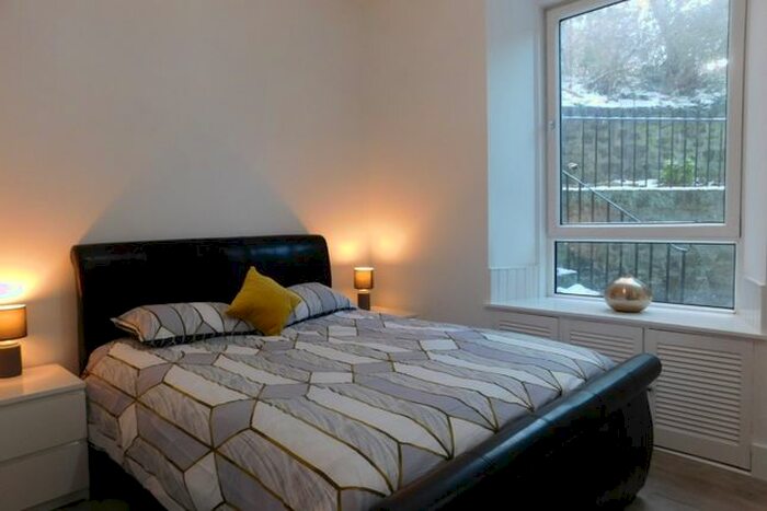 1 Bedroom Flat To Rent In Baker Street, City Centre, Aberdeen, AB25