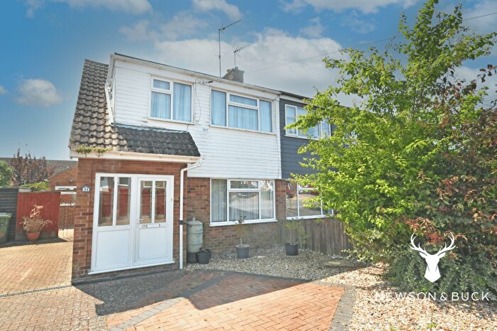 3 Bedroom Semi-Detached House For Sale In Fenland Road, King's Lynn, PE30