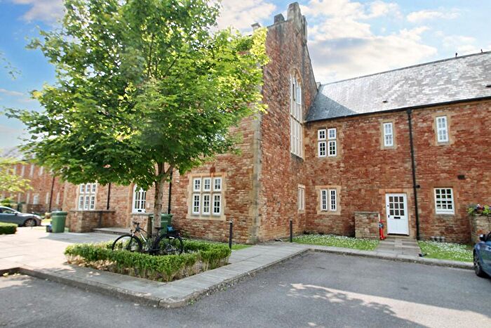 2 Bedroom Flat For Sale In Lower Chapel Court, South Horrington, Wells, Somerset, BA5