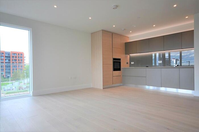 2 Bedroom Apartment To Rent In Kidbrooke Park Road, Kidbrooke Village, London, SE3
