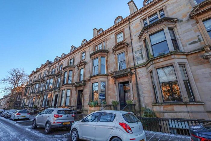 2 Bedroom Flat To Rent In A Belhaven Terrace Glasgow, G12