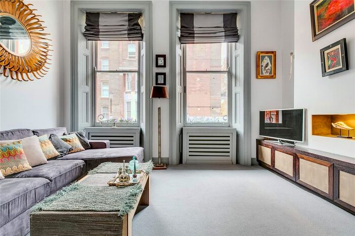 1 Bedroom Flat To Rent In Nevern Square, Earls Court, London, SW5