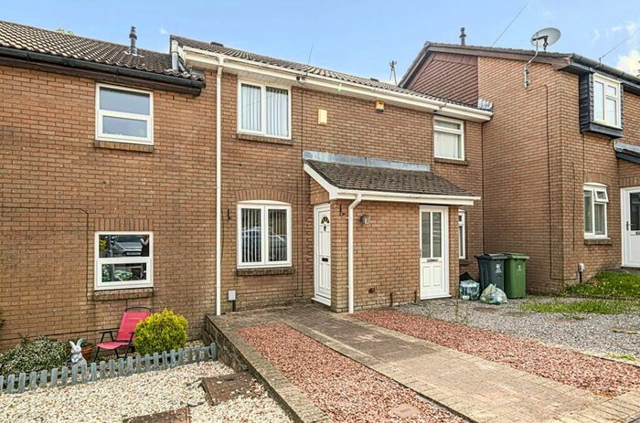 2 Bedroom Terraced House To Rent In Nant Y Plac, The Drope, CF5