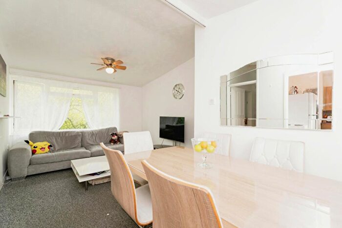 1 Bedroom Flat For Sale In Munnings Road, Norwich, Norfolk, NR7