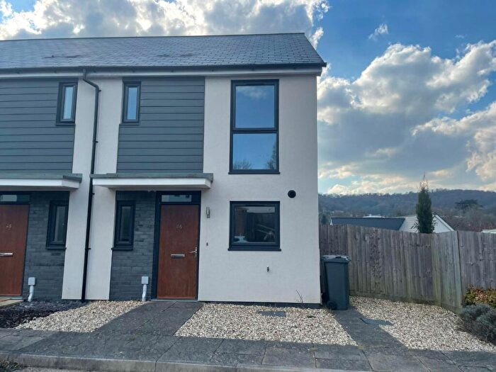 3 Bedroom End Of Terrace House To Rent In Budding Way, Dursley, GL11