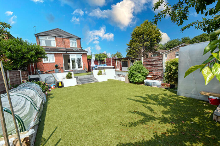 4 Bedroom Detached House For Sale In Torbay Road, Urmston, M41