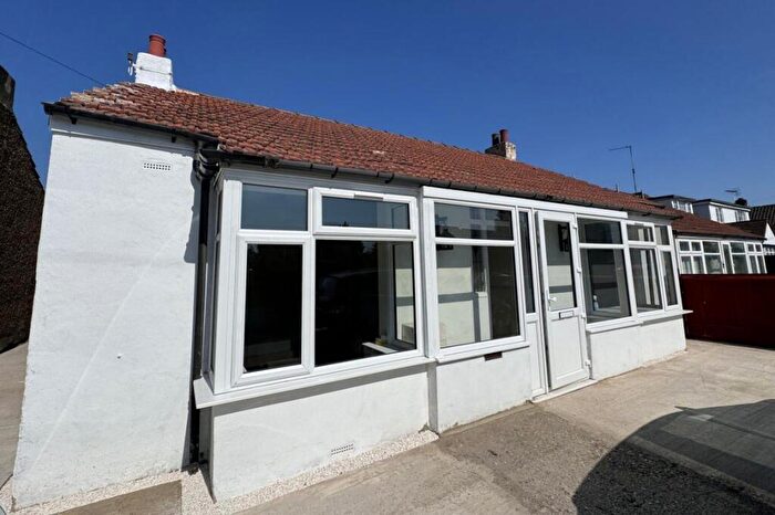3 Bedroom Bungalow To Rent In London Road, SL3