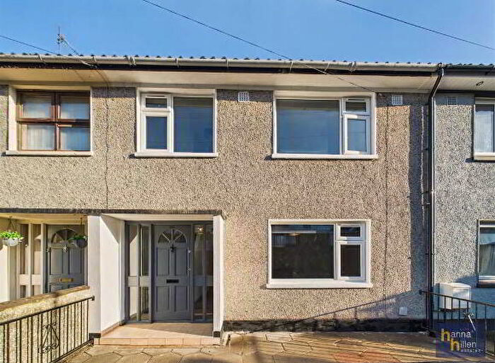 3 Bedroom Terrace House For Sale In Drumalane Park, Newry, BT35