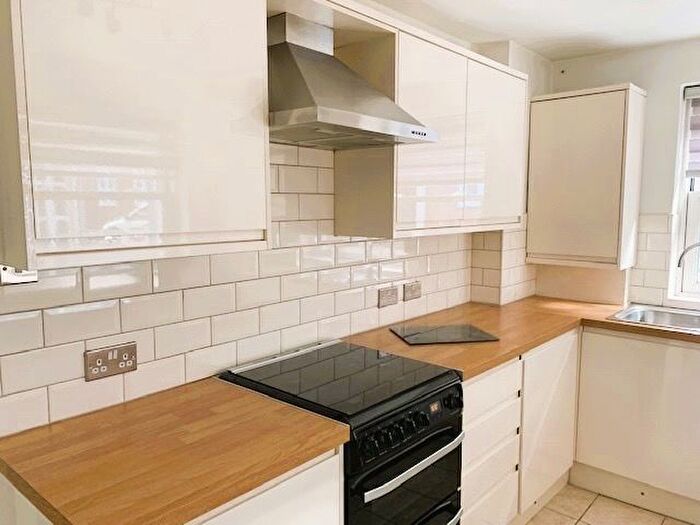 2 Bedroom Flat For Sale In Sussex Street, Winchester, SO23