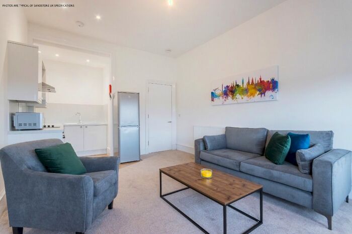 2 Bedroom Flat To Rent In West Graham Street, Garnethill, Glasgow, G4