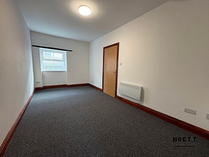2 Bedroom Flat To Rent In A Dew Street, Haverfordwest, Pembrokeshire., SA61