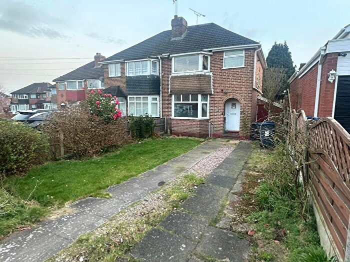 3 Bedroom House For Sale In Torre Avenue, Birmingham, West Midlands, B31