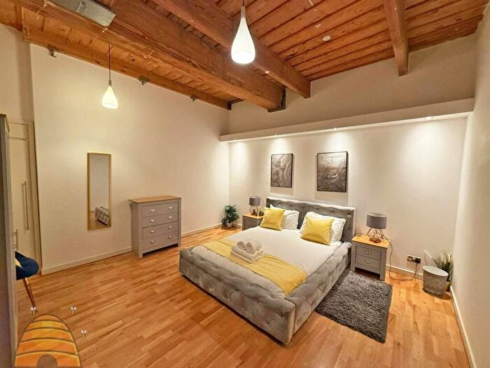 2 Bedroom Semi-Detached House To Rent In Regency House -, Manchester, M1