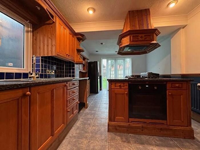 3 Bedroom Property To Rent In Salisbury Avenue, Slough, Slough, SL2