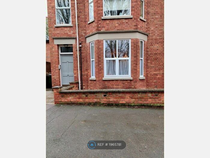 1 Bedroom Flat To Rent In Broughton Road, Banbury, OX16