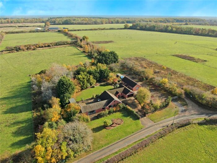 6 Bedroom Bungalow For Sale In Bulby, Bourne, Lincolnshire, PE10