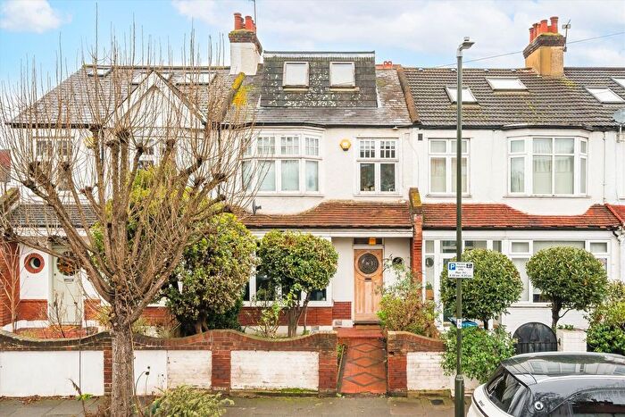 4 Bedroom Property For Sale In Lower Downs Road, West Wimbledon, SW20