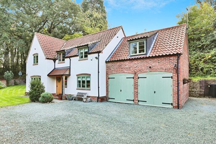 4 Bedroom Detached House For Sale In Rectory Lane, Gamston, Retford, DN22