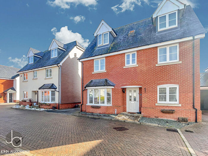 5 Bedroom Detached House For Sale In Bokhara Close, Tiptree, Colchester, CO5