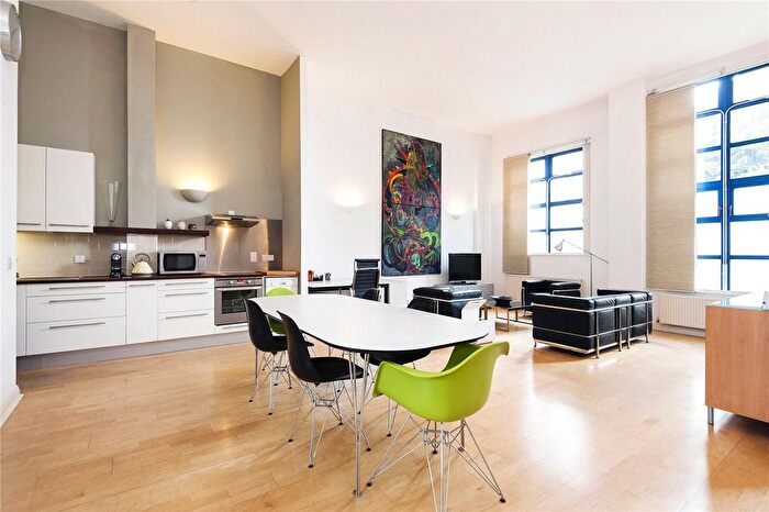 1 Bedroom Flat For Sale In Chilton Street, London, E2