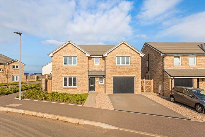 5 Bedroom Detached House For Sale In Berry Drive, Corstorphine, EH12