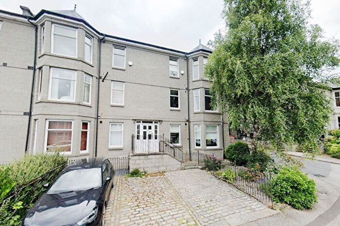 2 Bedroom Flat For Sale In A, Deemount Terrace Flat, Aberdeen, AB11