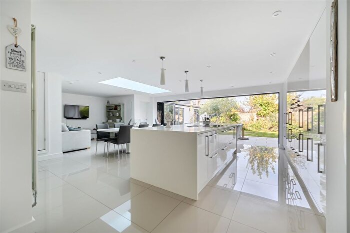 4 Bedroom Detached House For Sale In Montserrat Road, Lee-On-The-Solent, PO13