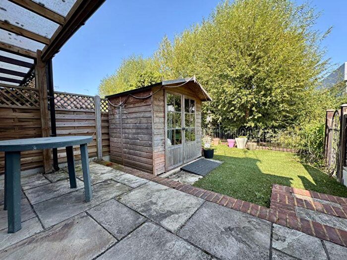 1 Bedroom Flat For Sale In Ground Floor - No Chain, HP10