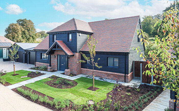 4 Bedroom Detached House For Sale In Henry Isaac Mews, Brookend Lane, St. Ippolyts, Hitchin, SG4