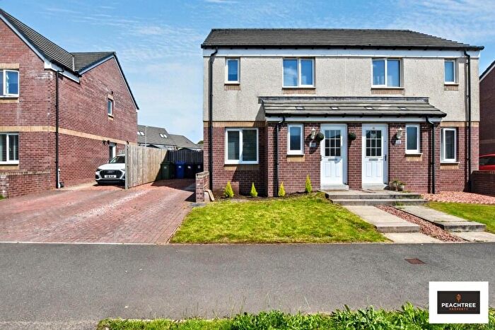 3 Bedroom Semi Detached House For Sale In Craigton Drive, Bishopton, PA7
