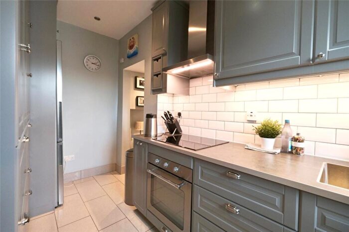 2 Bedroom Flat For Sale In Thane Road, Knightswood, Glasgow, G13
