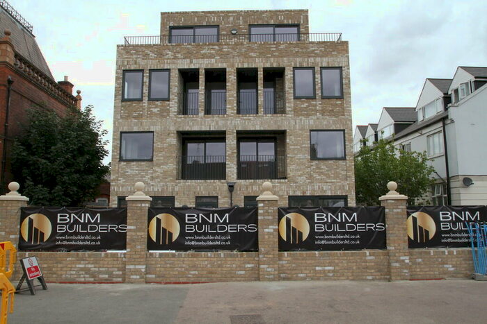 1 Bedroom Apartment To Rent In Chingford Road, London, E17