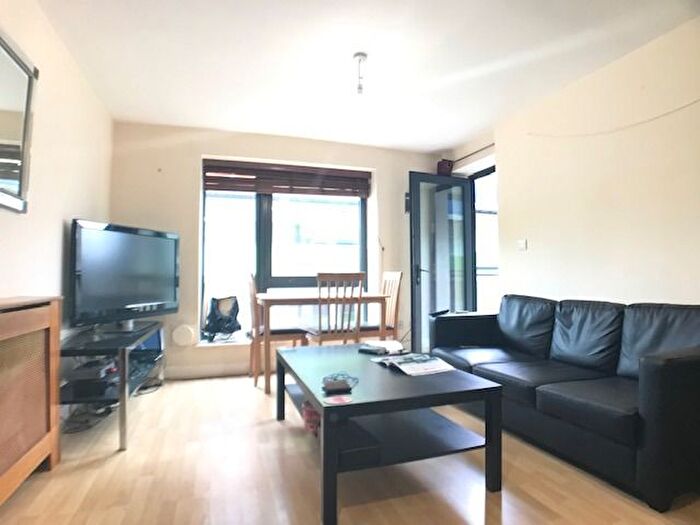 1 Bedroom Flat To Rent In North Street, Leeds, LS2