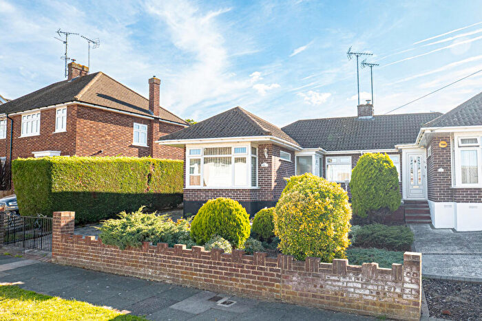 2 Bedroom Semi-Detached Bungalow For Sale In Mountain Ash Avenue, Leigh-on-sea, SS9