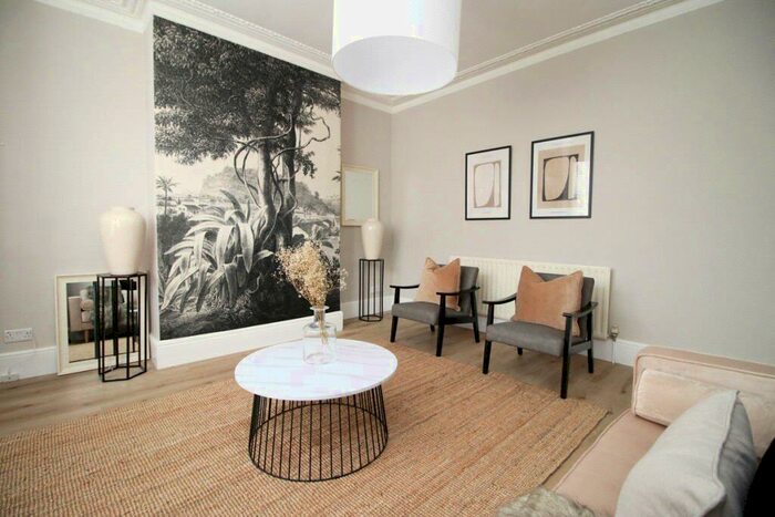 3 Bedroom House To Rent In Victoria Terrace, Finsbury Park, London, N4