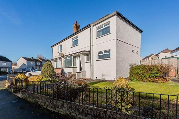 3 Bedroom Semi-Detached House For Sale In Methuen Road, Paisley, PA3