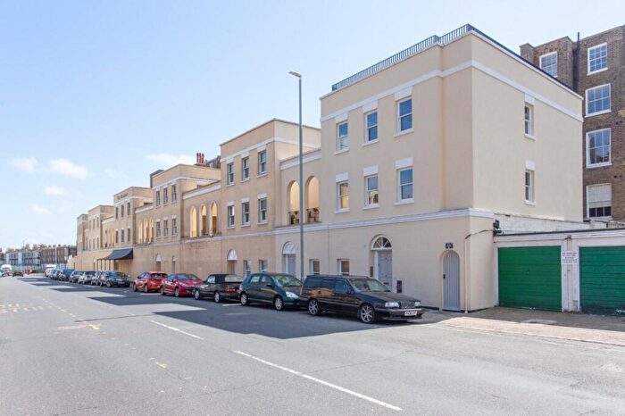 3 Bedroom Terraced House To Rent In Royal Crescent, St. Augustines Road, Ramsgate, Kent, CT11