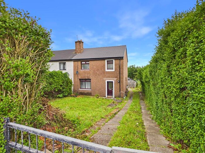 3 Bedroom Semi-Detached House For Sale In Burnton Place, New Cumnock, Cumnock, KA18