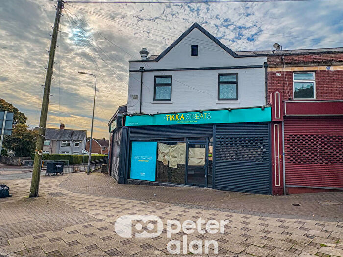 2 Bedroom Flat To Rent In Grand Avenue, Ely, Cardiff, CF5