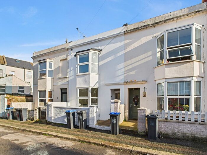 2 Bedroom Terraced House To Rent In Stanhope Road, Worthing, BN11