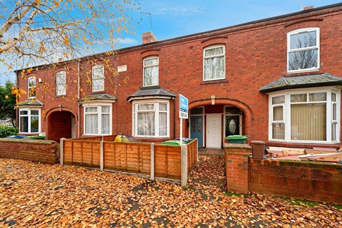 3 Bedroom Terraced House For Sale In Slaithwaite Road, West Bromwich, B71